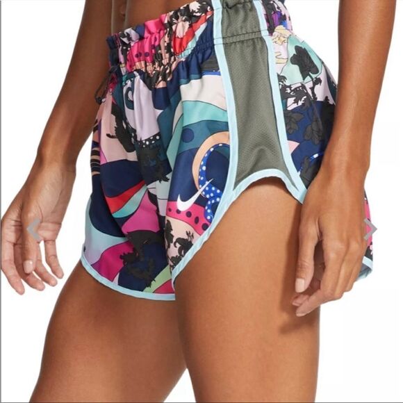 Nike Women's Icon Clash Tempo
Running Shorts size xs - Picture 5 of 13